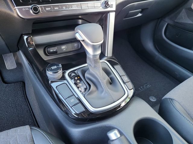 New 2026 Kia Seltos S FWD image 11