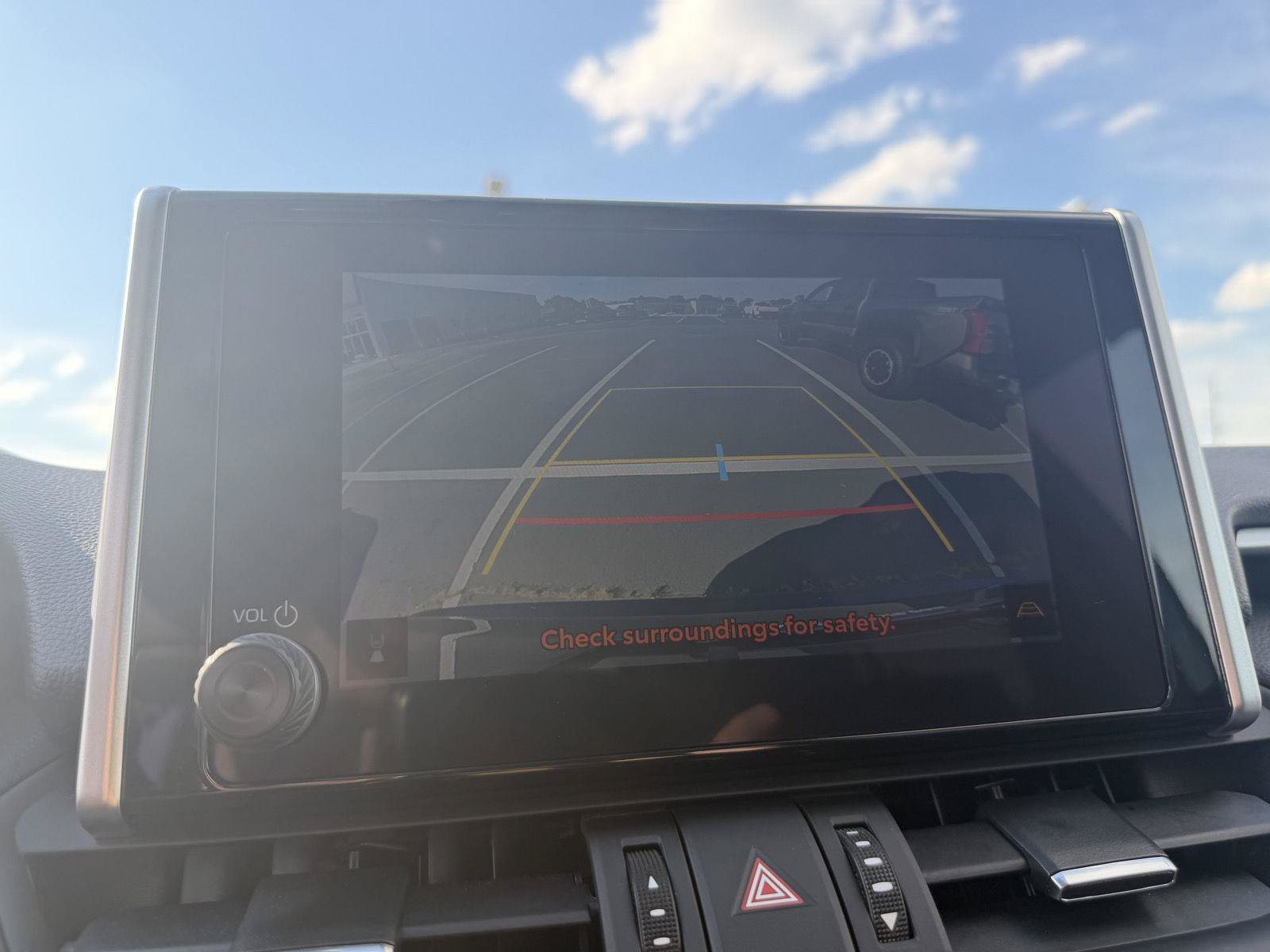 Used 2023 Toyota RAV4 XLE Premium FWD image 29