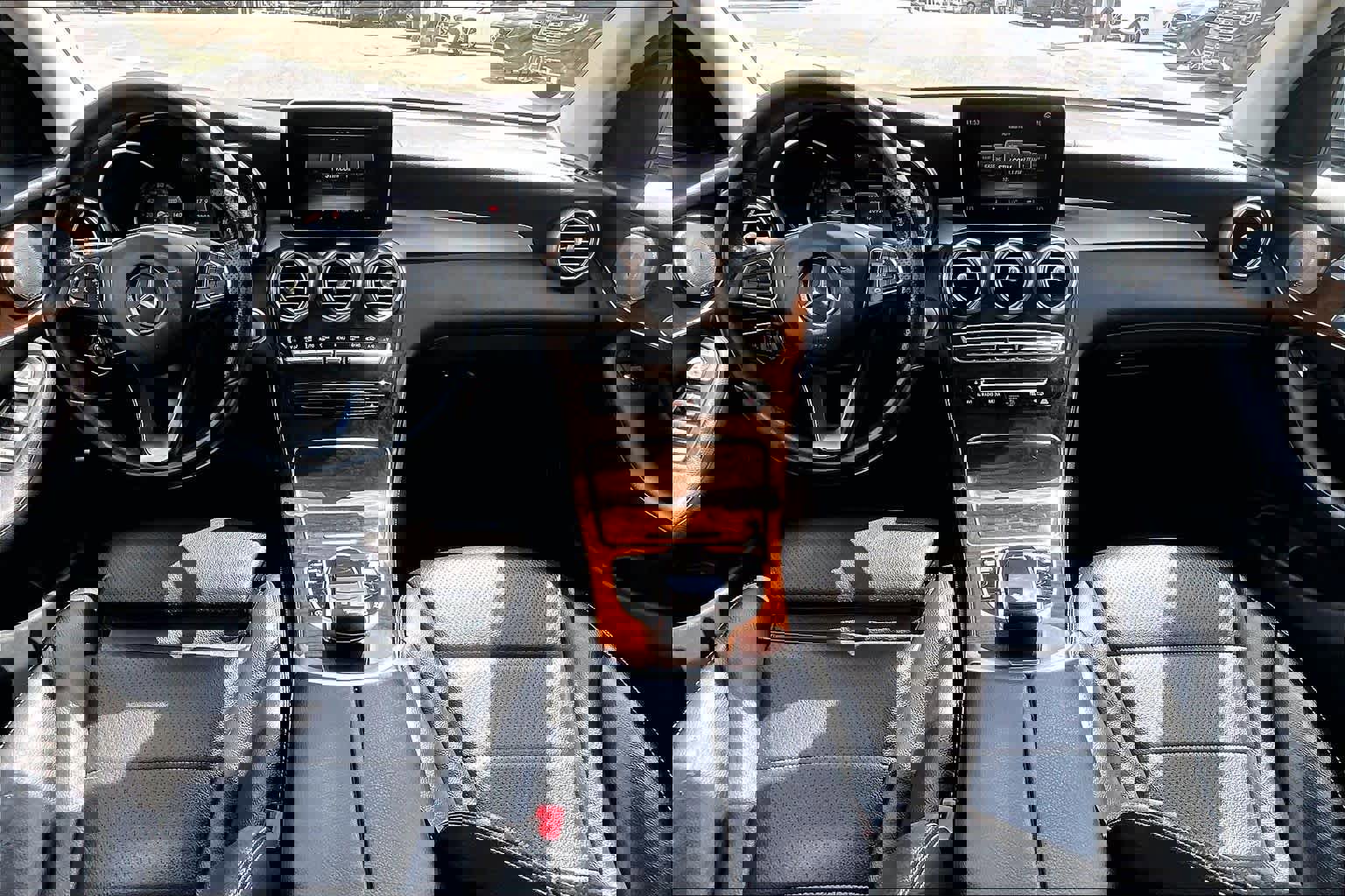 Used 2017 Mercedes-Benz GLC 300 image 16