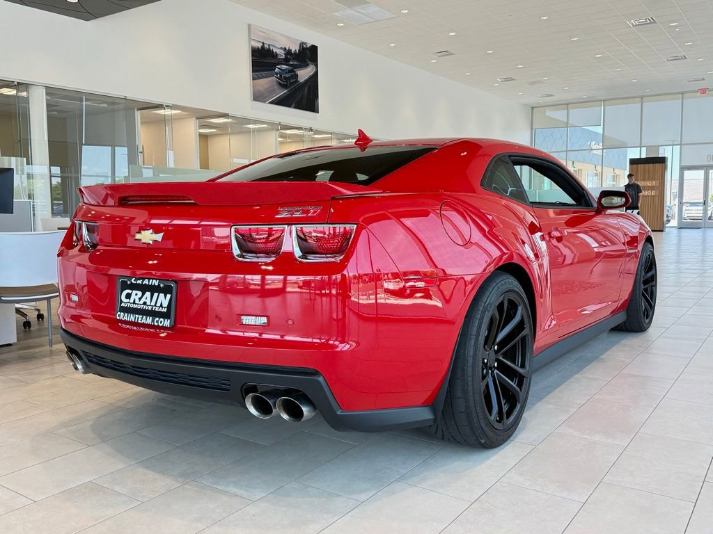 Used 2012 Chevrolet Camaro ZL1 RWD image 5