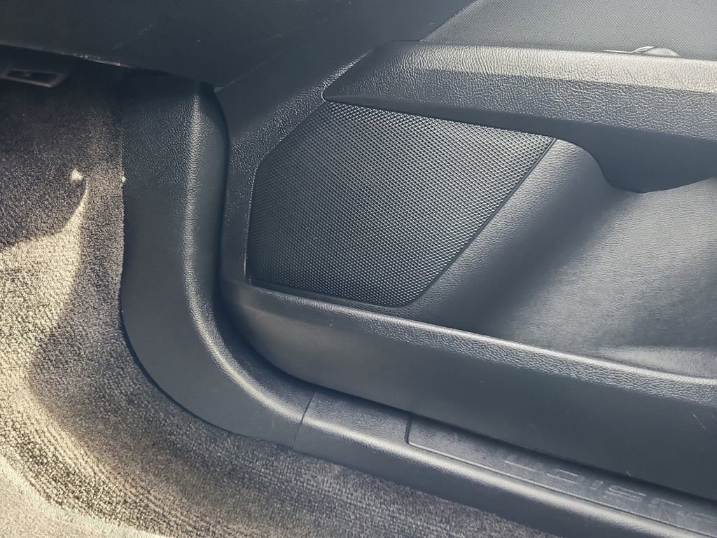 Used 2018 Ford Fusion SE FWD image 22