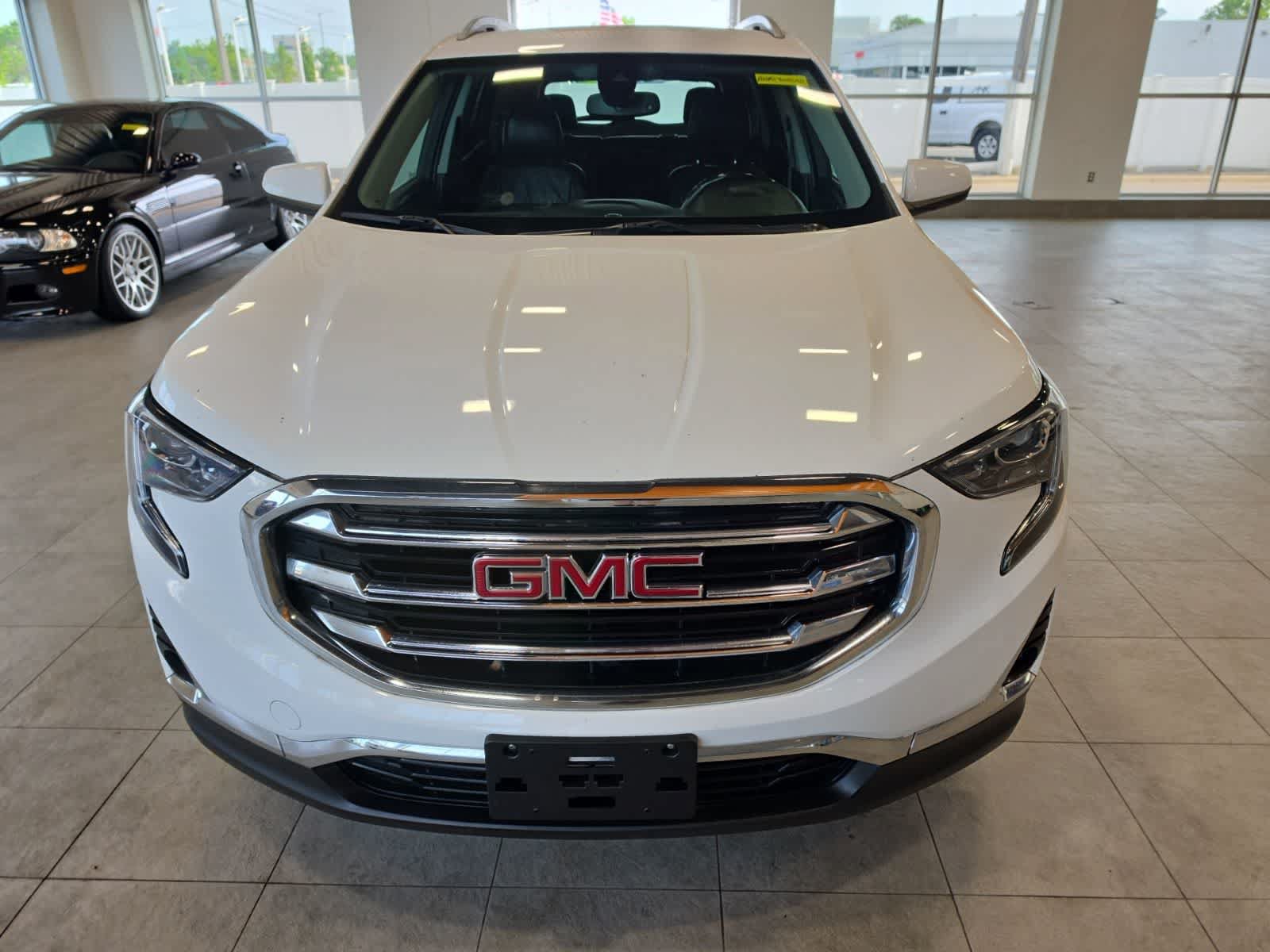 Used 2021 GMC Terrain SLT FWD image 3