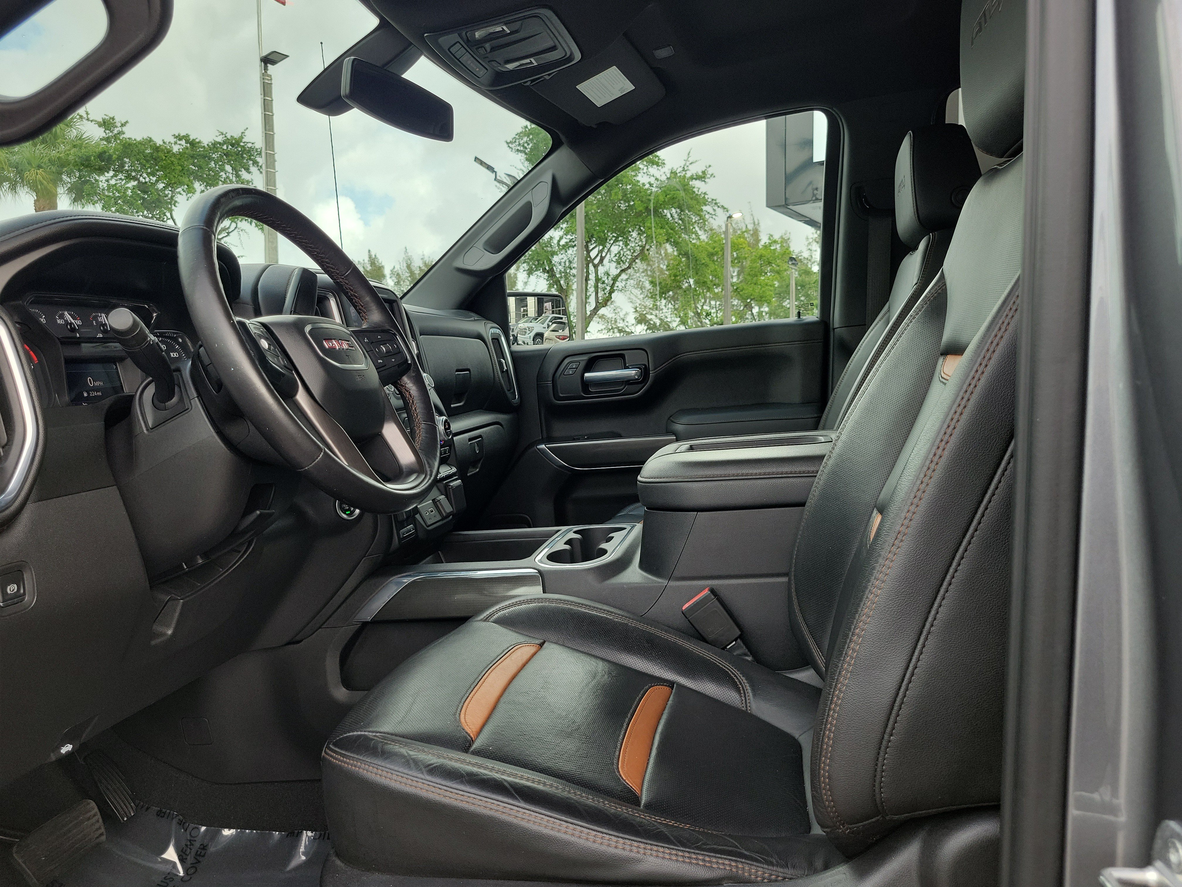 Used 2021 GMC Sierra 1500 AT4 AWD/4WD image 15