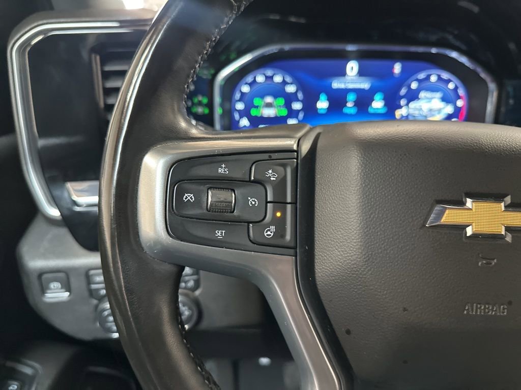 Used 2024 Chevrolet Silverado 2500 LTZ w/ LTZ Convenience Package image 16