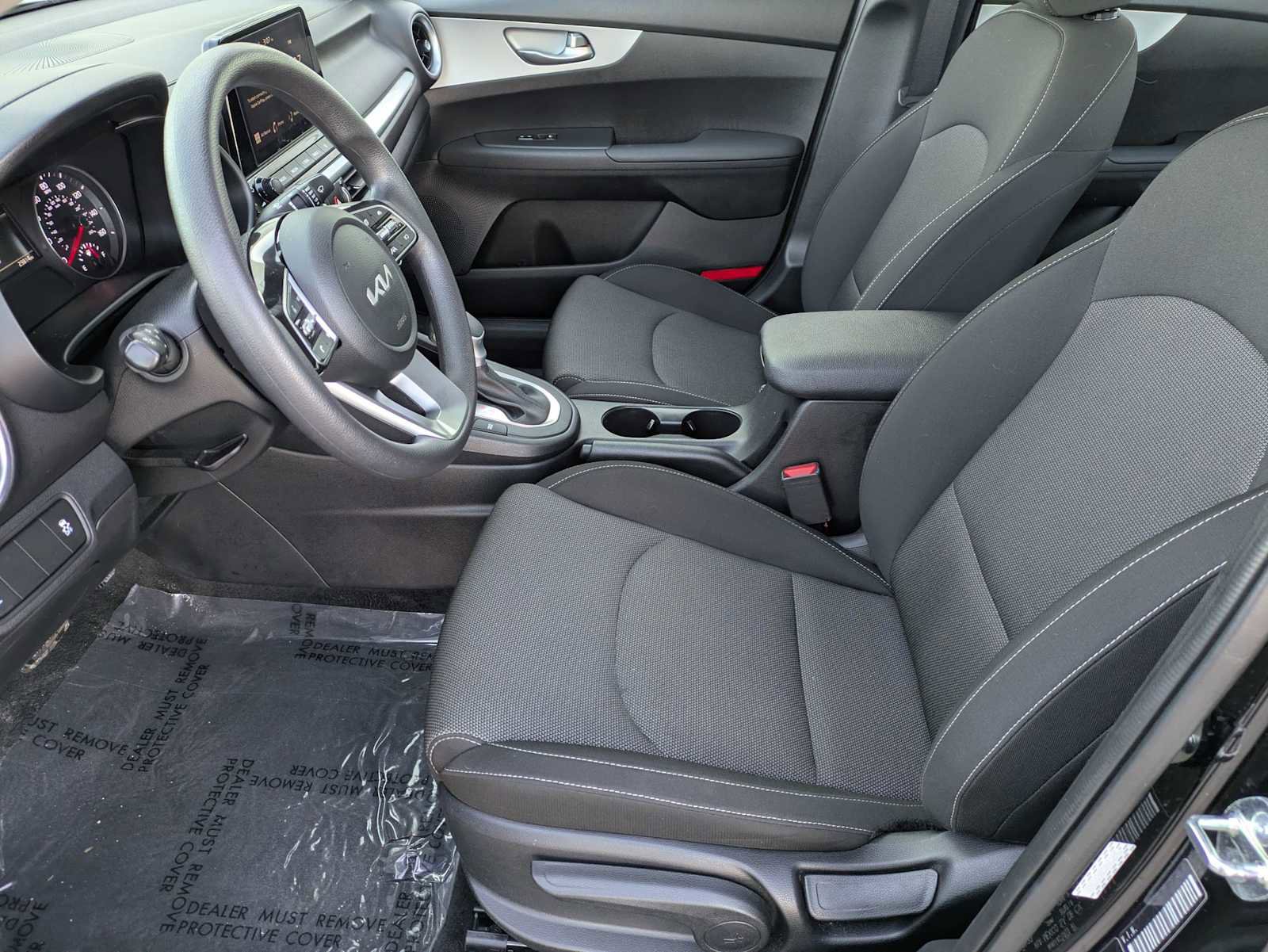 Used 2024 Kia Forte LXS image 15