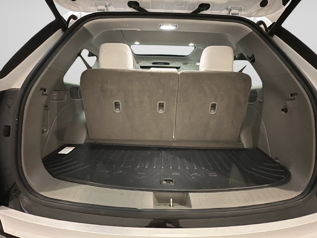 Certified 2026 Hyundai Palisade Limited AWD/4WD image 26