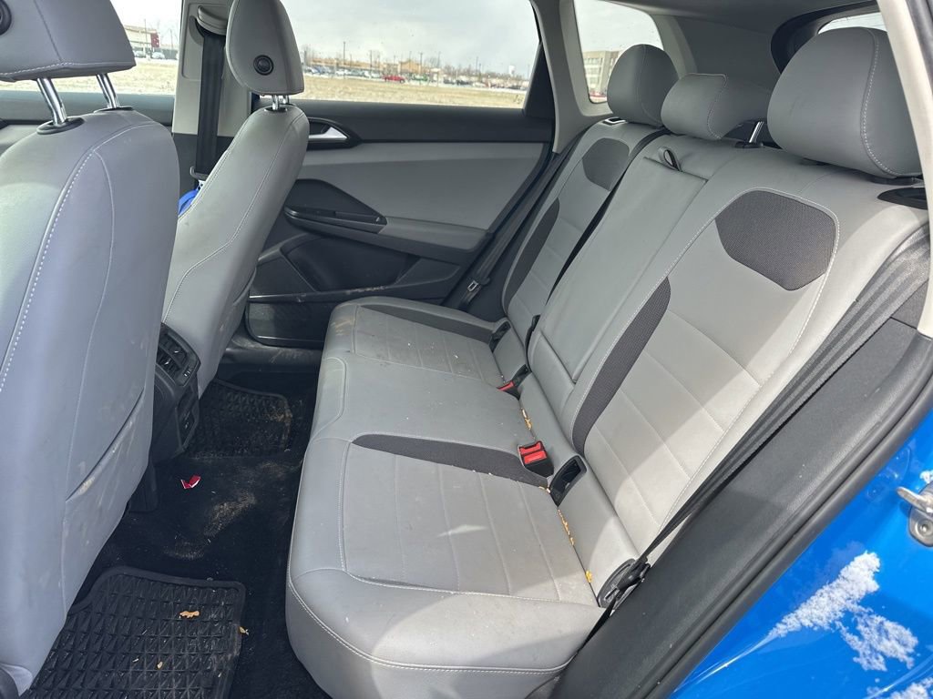 Used 2022 Volkswagen Taos SE image 15