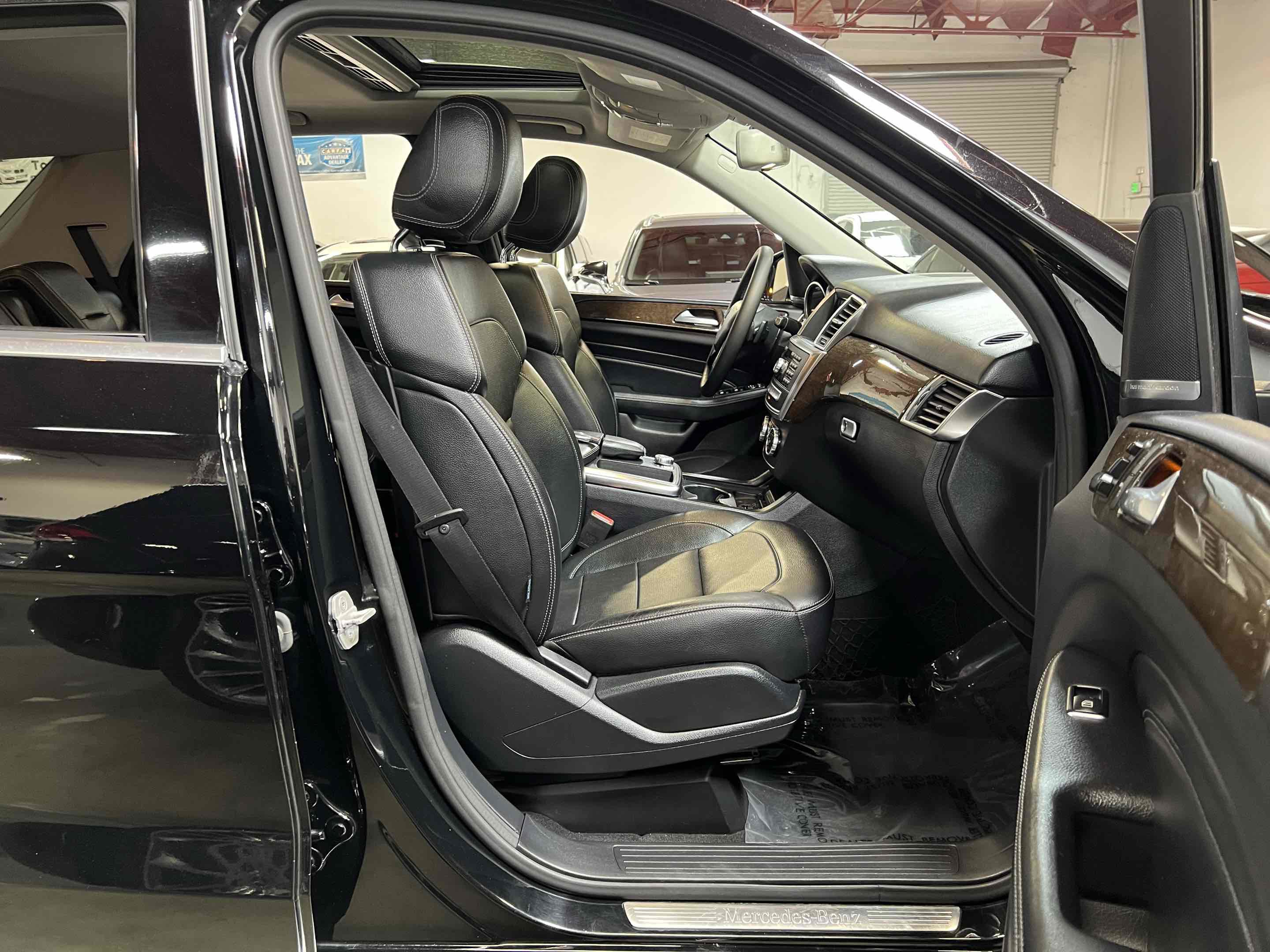 Used 2015 Mercedes-Benz ML 350 4MATIC w/ Premium 1 Package image 36