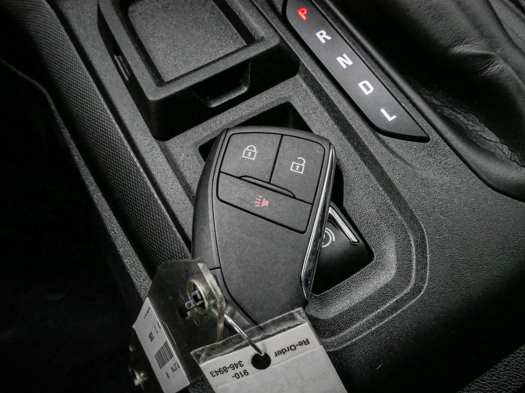 Used 2024 Chevrolet Colorado W/T RWD image 35