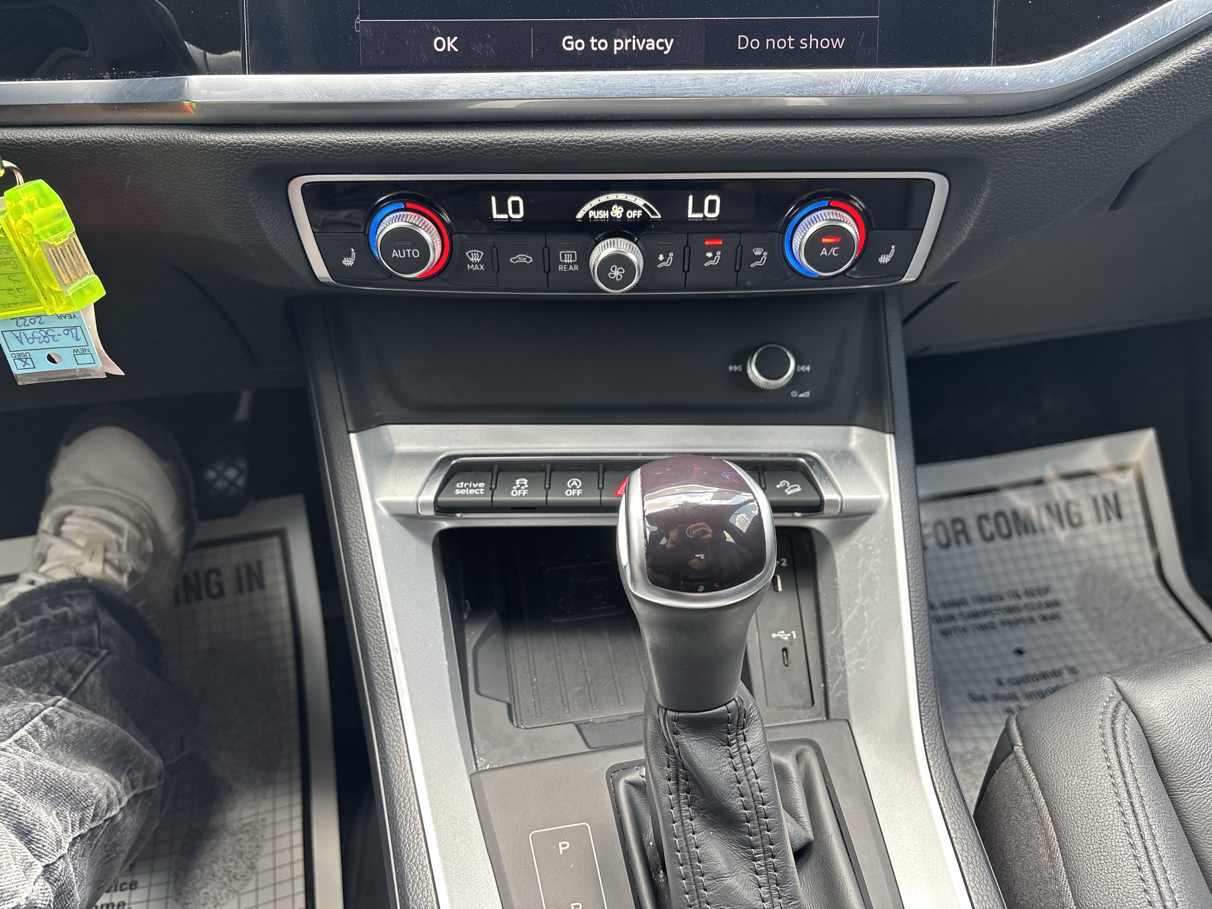 Used 2022 Audi Q3 2.0T Premium Plus w/ Premium Plus Package AWD/4WD image 36
