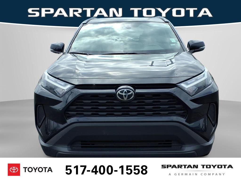 Used 2025 Toyota RAV4 XLE image 3
