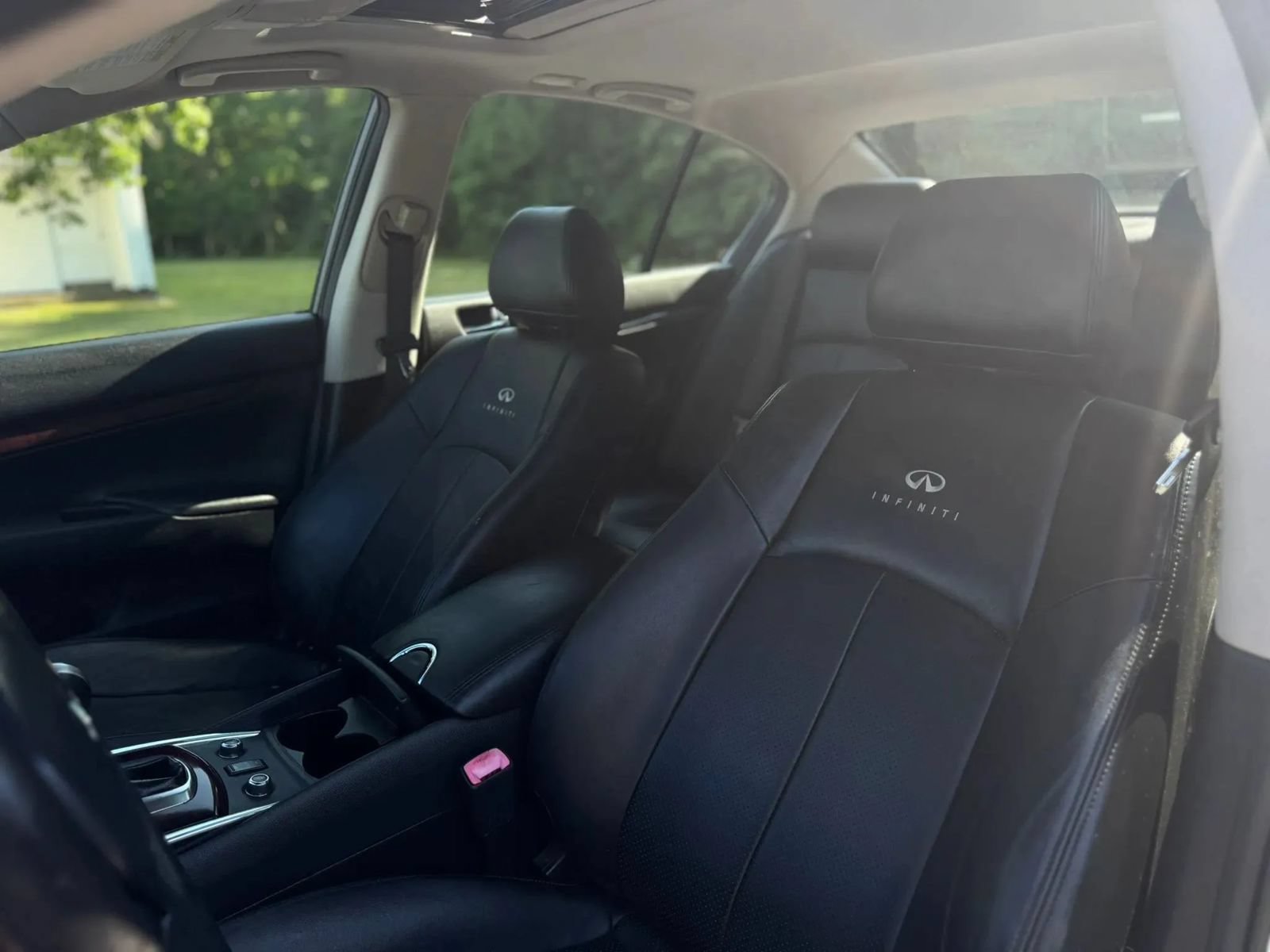 Used 2010 INFINITI G37 x Sedan w/ Premium Pkg AWD/4WD image 15