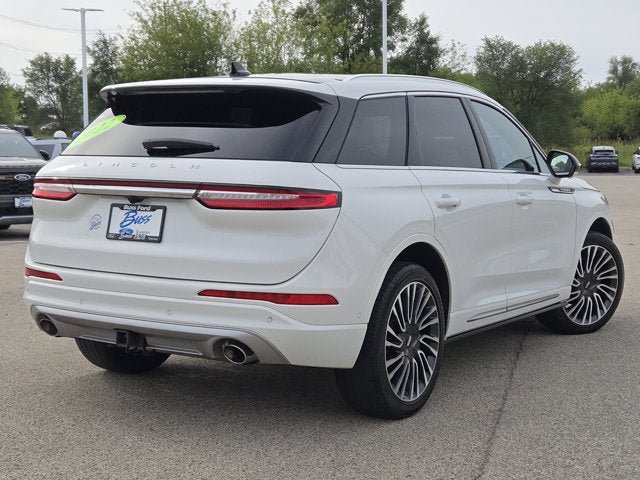 Used 2022 Lincoln Corsair Reserve w/ Equipment Group 201A AWD/4WD image 12