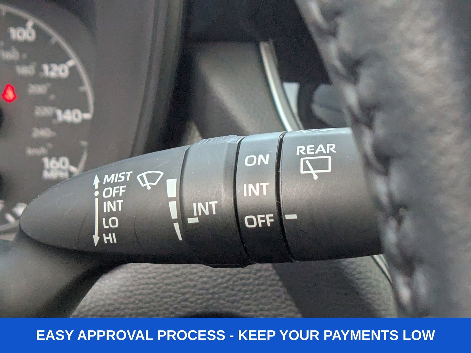 Used 2024 Toyota Corolla Cross LE image 37