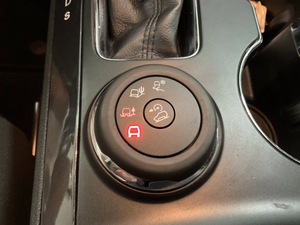 Used 2017 Ford Explorer Sport AWD/4WD image 19