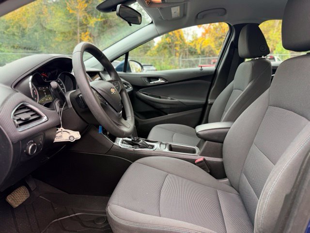 Used 2019 Chevrolet Cruze LT FWD image 6