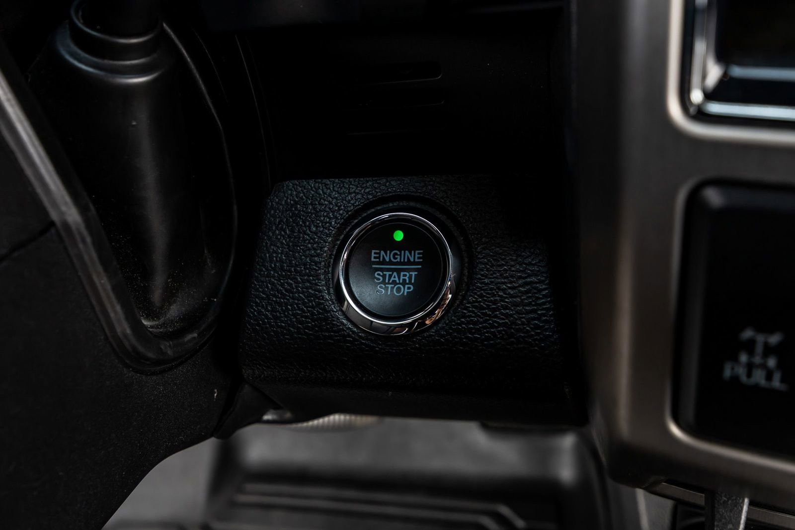 Used 2021 Ford F250 Platinum w/ FX4 Off-Road Package image 22