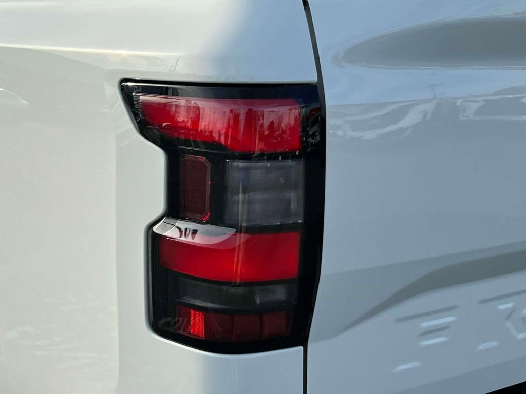 Certified 2024 Nissan Frontier S w/ Technology Package image 11