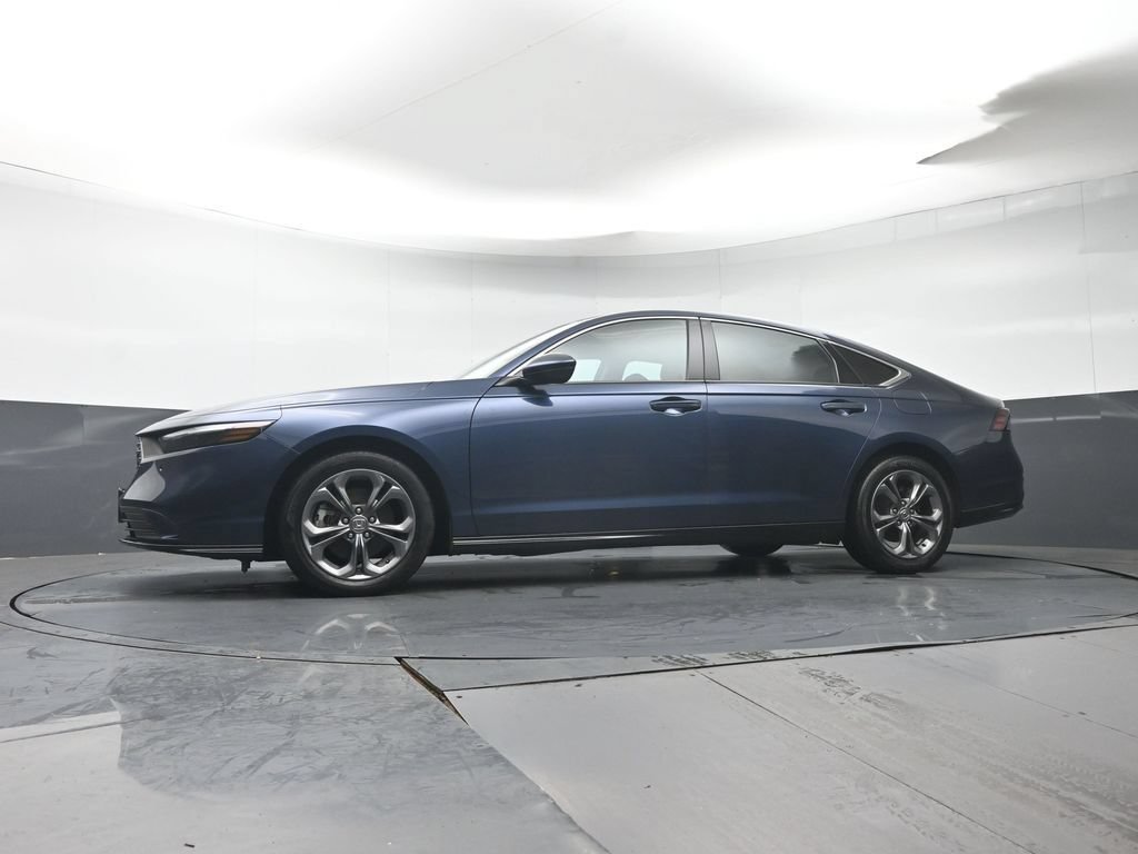 Certified 2023 Honda Accord EX-L image 29