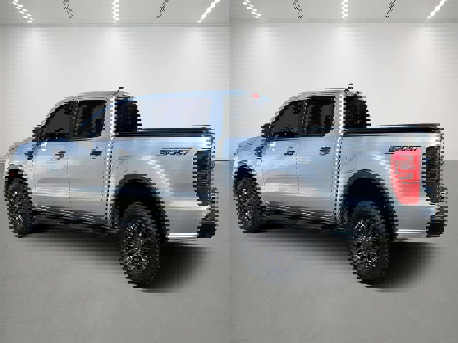 Used 2019 Ford Ranger XLT w/ Equipment Group 302A Luxury image 3