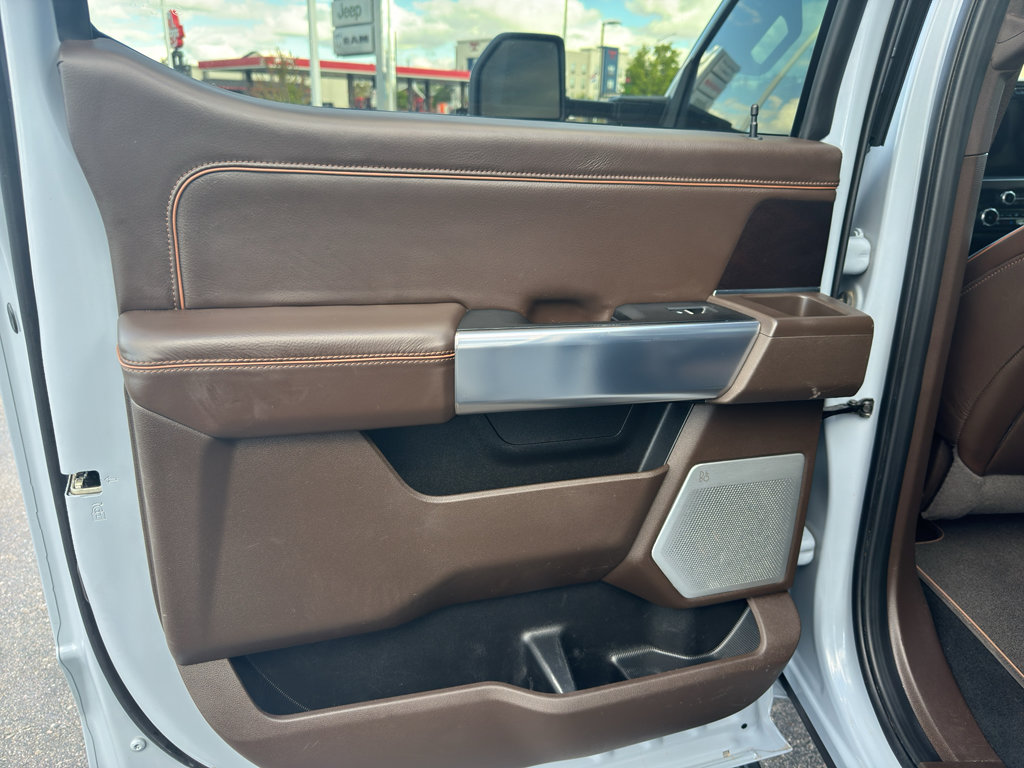 Used 2024 Ford F250 King Ranch w/ Chrome Package AWD/4WD image 17