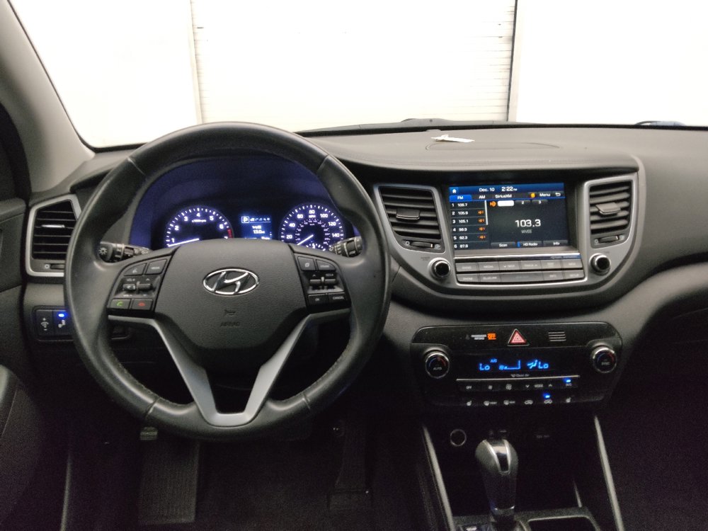 Used 2016 Hyundai Tucson Limited image 22
