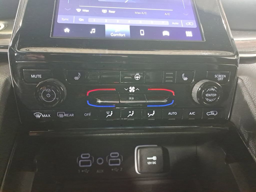 Used 2023 Jeep Grand Cherokee Altitude image 21