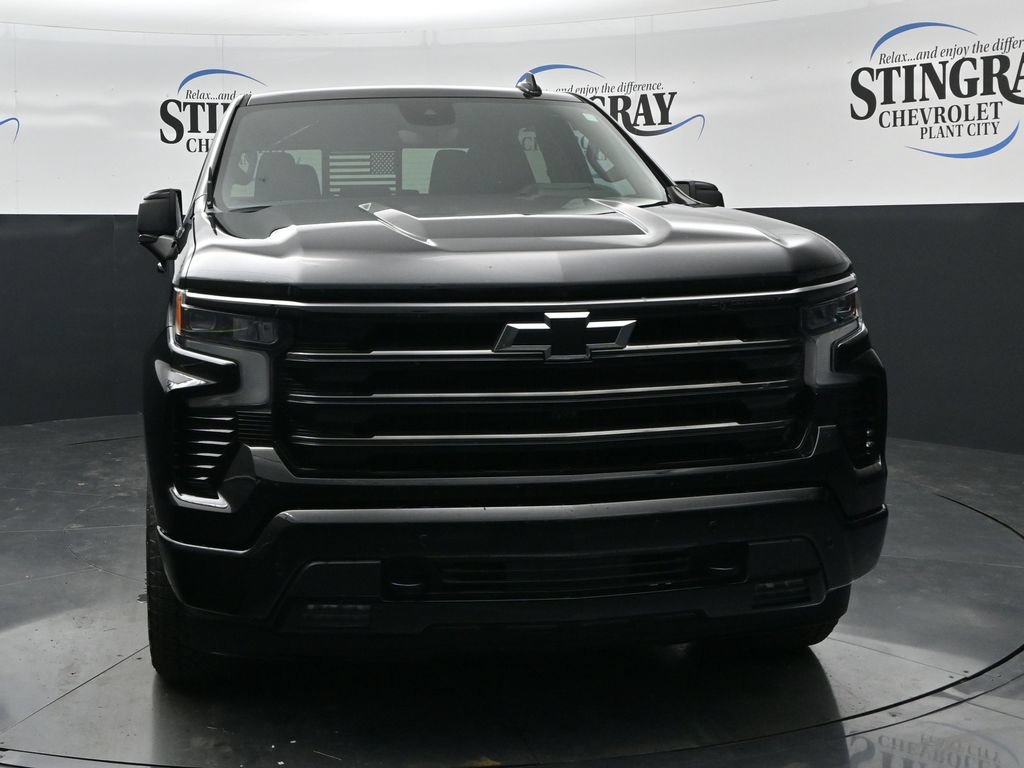 Certified 2025 Chevrolet Silverado 1500 High Country w/ Midnight Edition RWD image 2