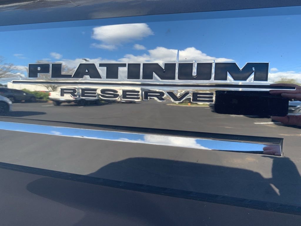 Used 2016 Nissan Titan Platinum Reserve image 9