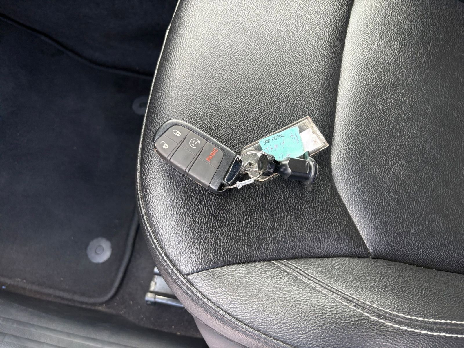 Used 2025 Jeep Compass Limited AWD/4WD image 20