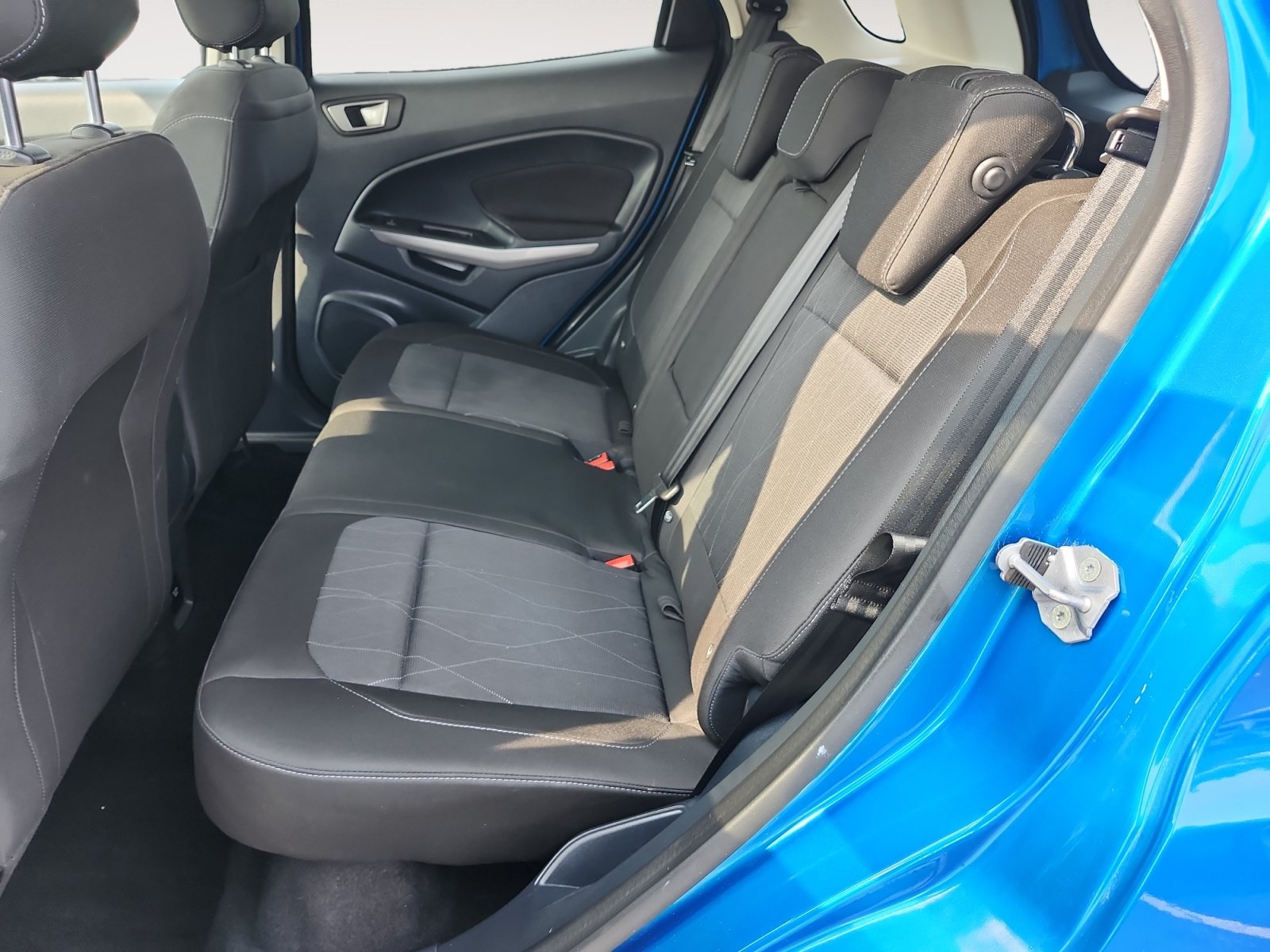 Used 2020 Ford EcoSport SE w/ SE Convenience Package AWD/4WD image 13