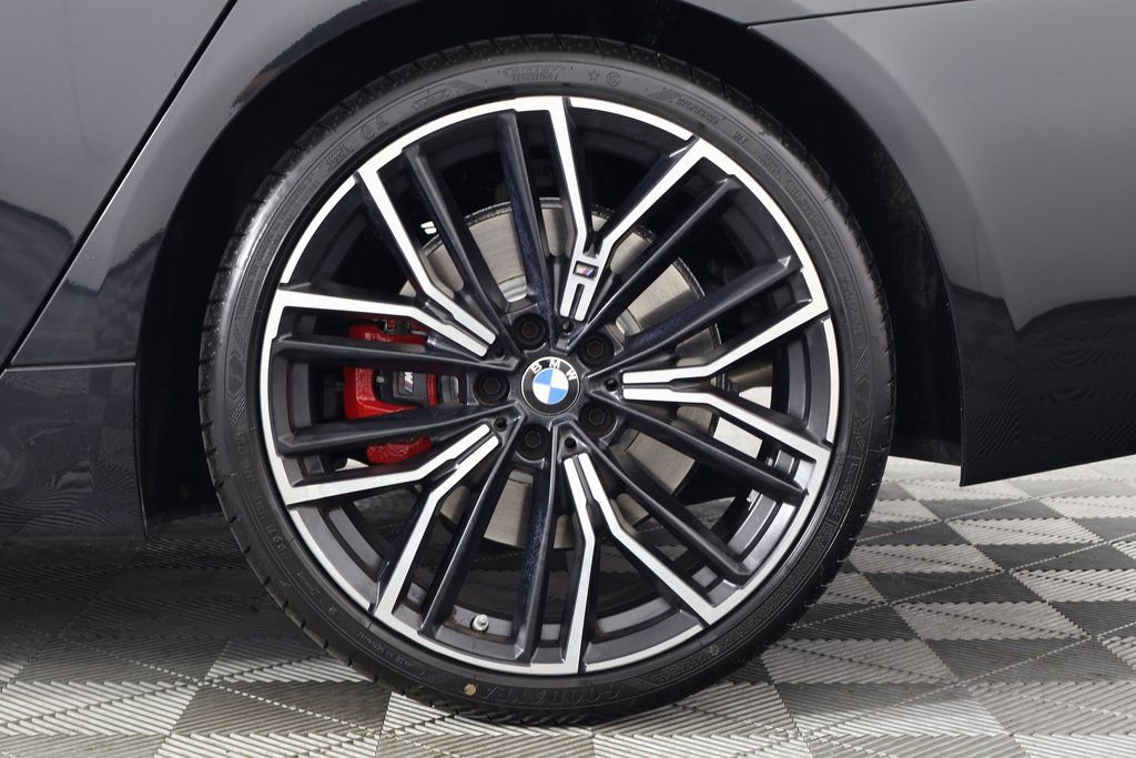Used 2023 BMW 530i xDrive w/ M Sport Package AWD/4WD image 16