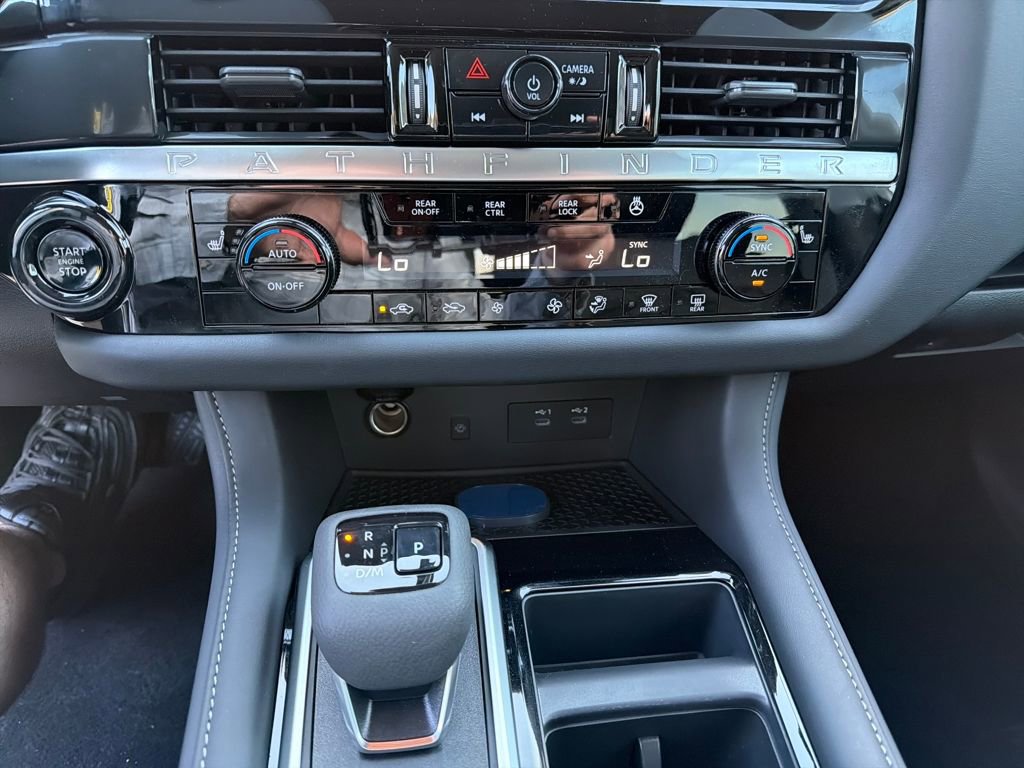 New 2026 Nissan Pathfinder SL image 26