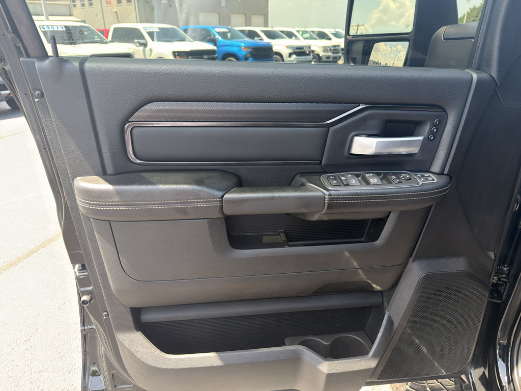 Used 2024 RAM 2500 Rebel AWD/4WD image 12