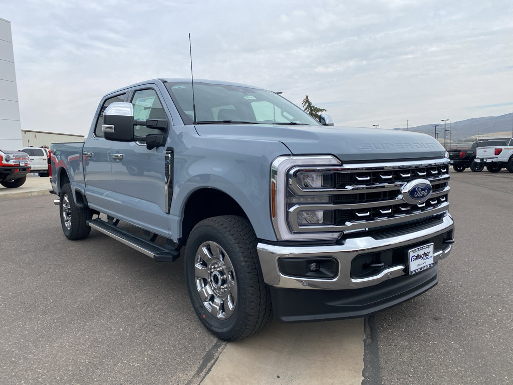 New 2026 Ford F250 4x4 Crew Cab Super Duty image 17