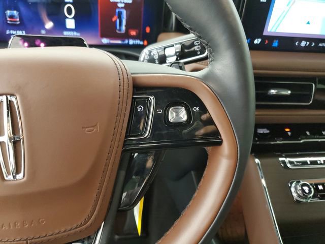 Used 2025 Lincoln Aviator Reserve w/ Illumination Package AWD/4WD image 26