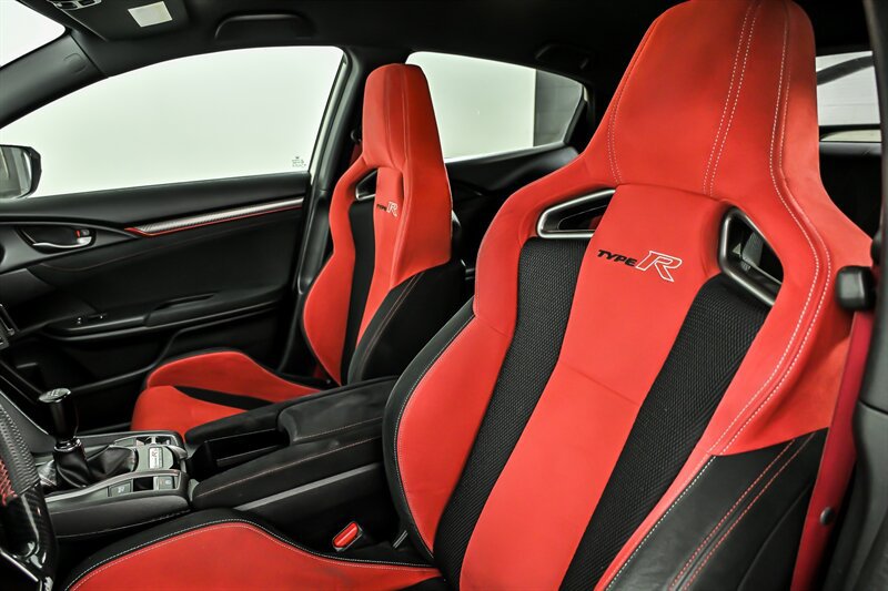Used 2019 Honda Civic Type R image 16
