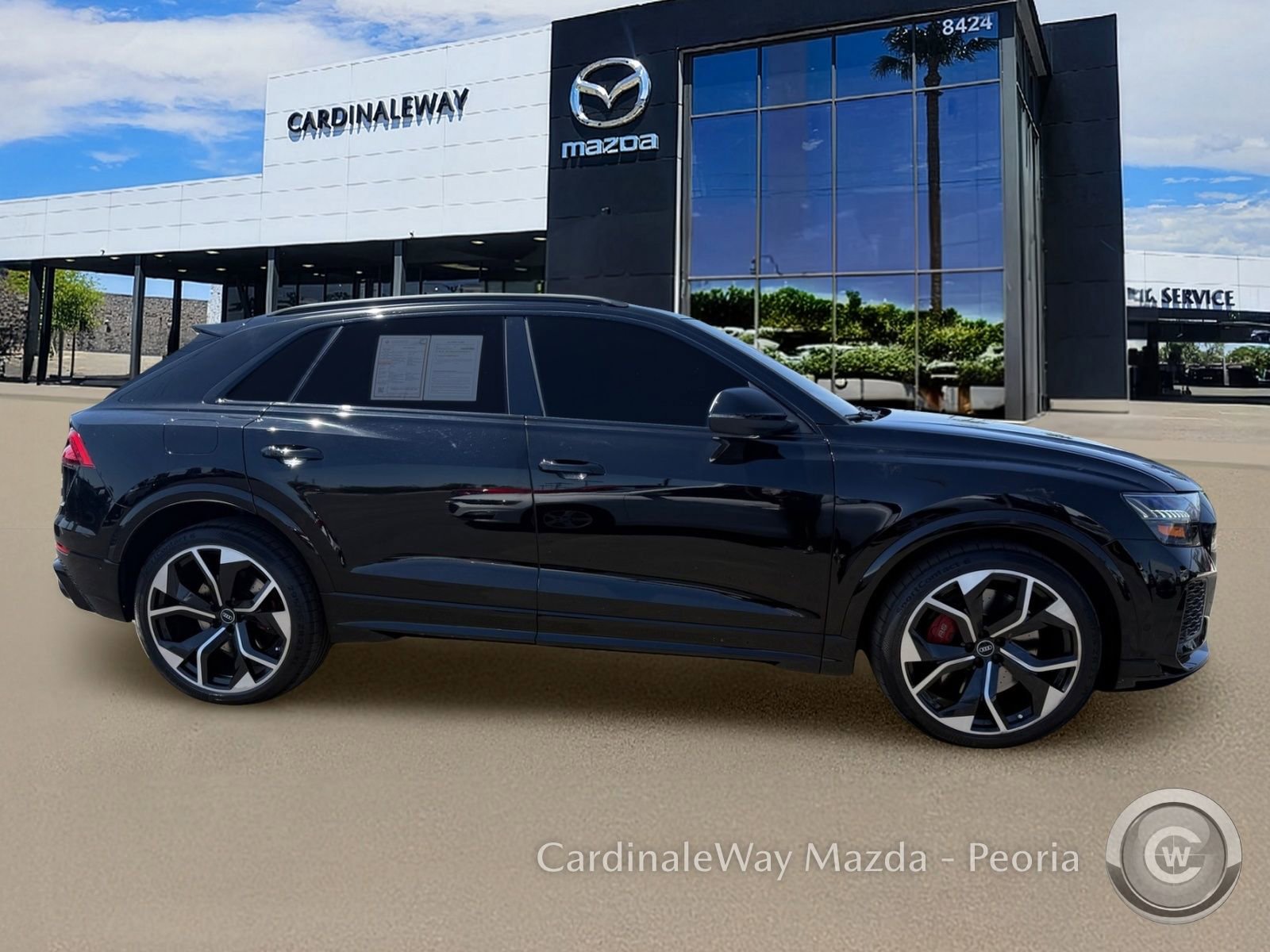 Used 2021 Audi RS Q8 w/ Black Optic Package image 10