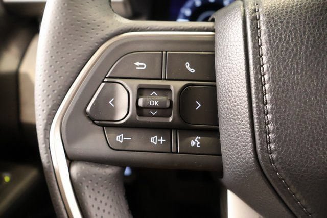New 2026 Toyota 4Runner Trailhunter AWD/4WD image 18