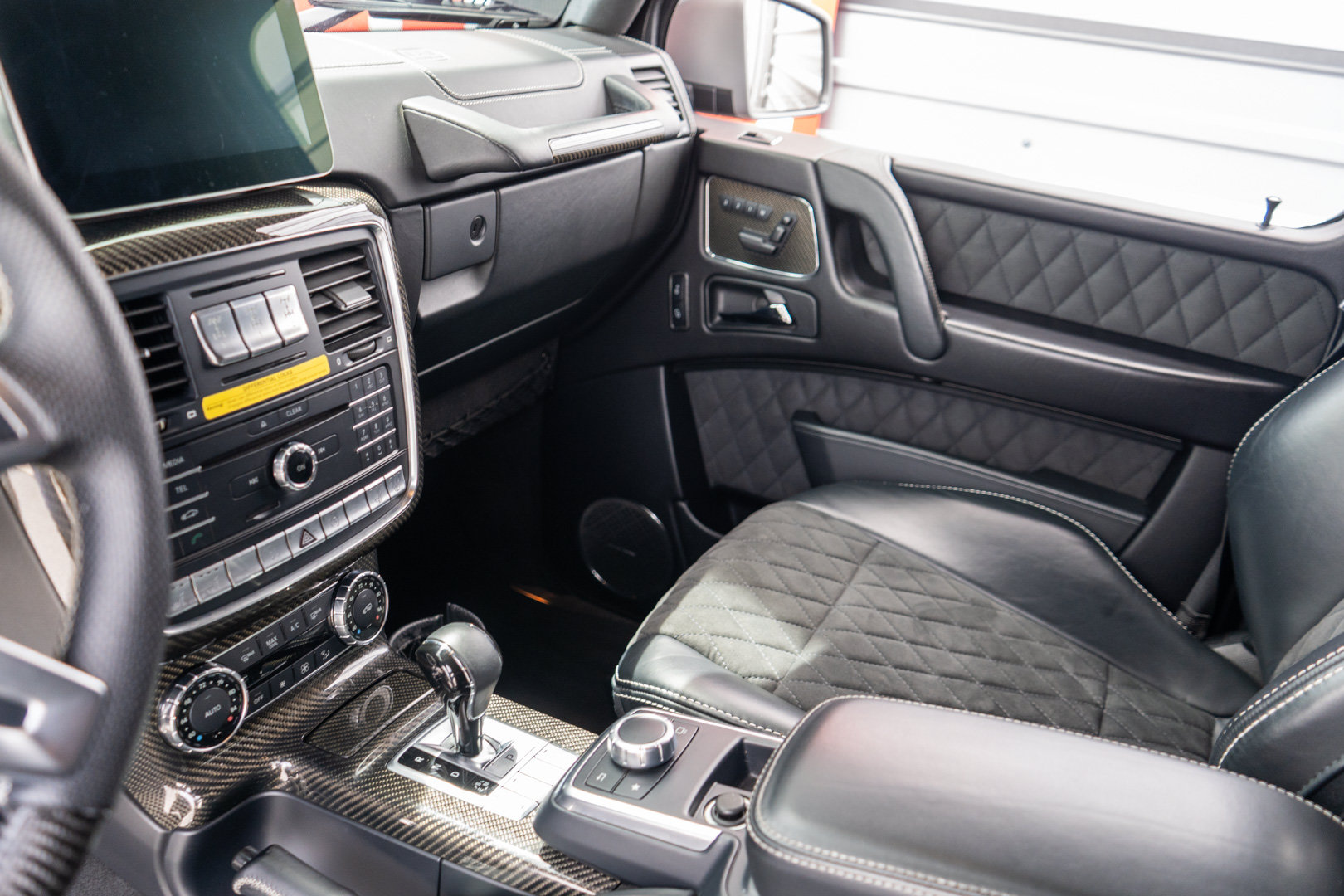 Used 2018 Mercedes-Benz G 550 Squared image 14