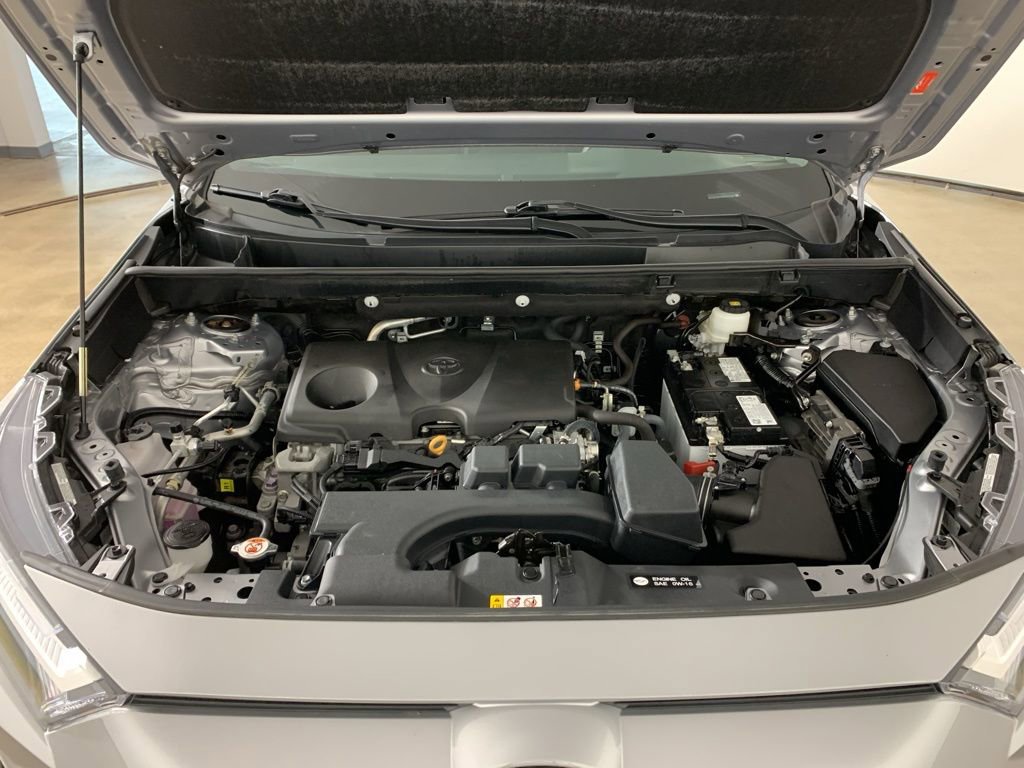 Used 2024 Toyota RAV4 LE image 40