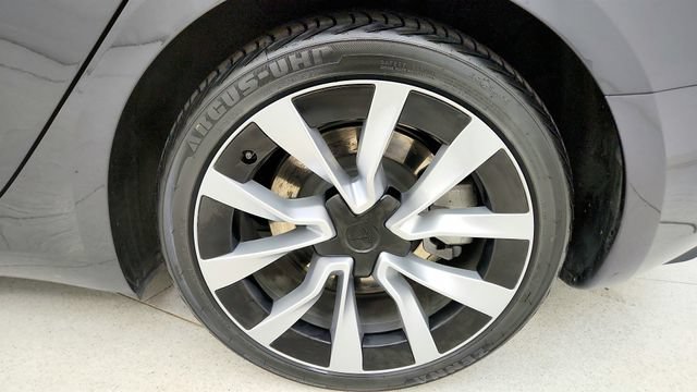 Used 2024 Tesla Model 3 Long Range AWD/4WD image 81