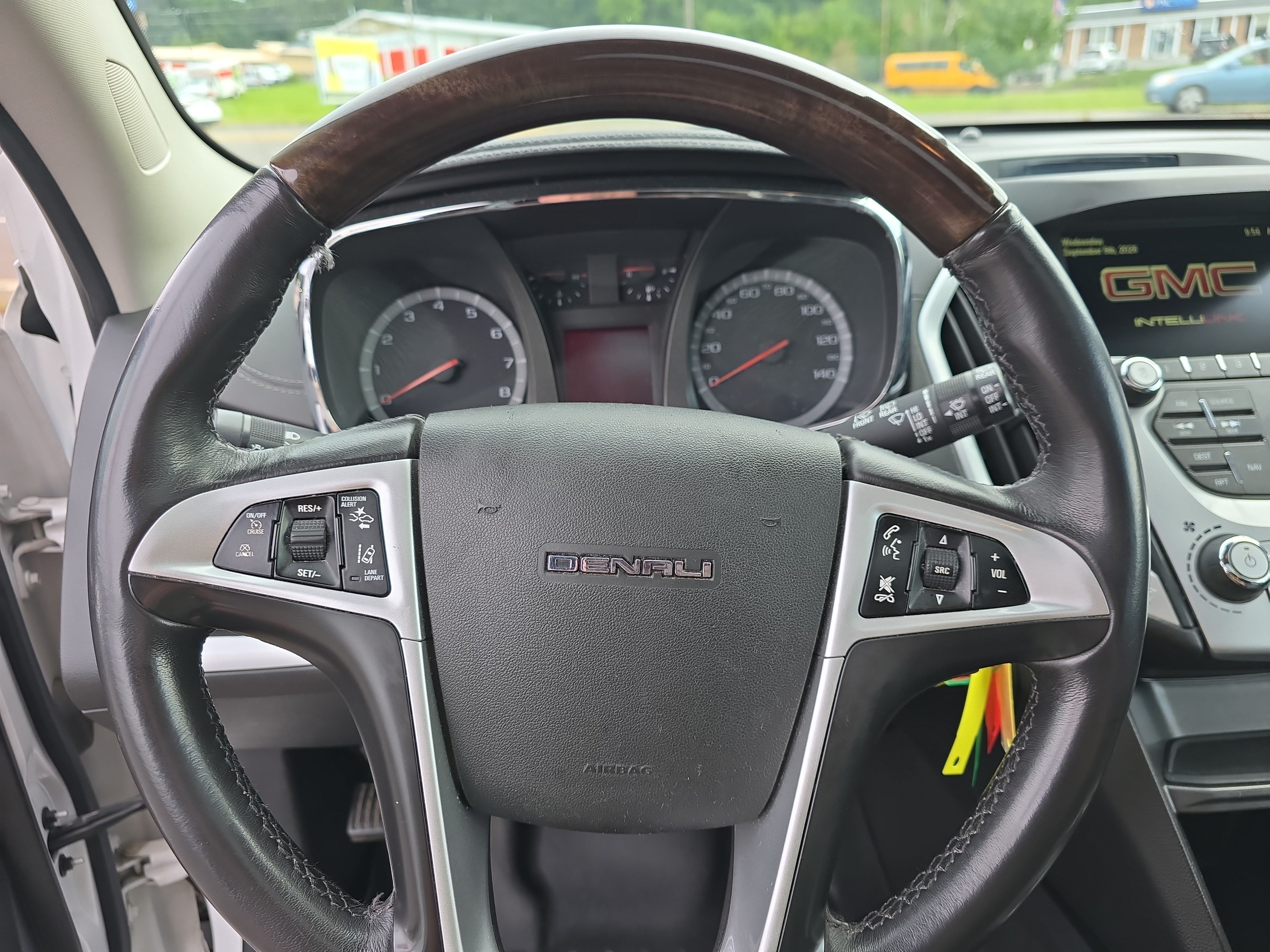 Used 2016 GMC Terrain Denali w/ Cargo Package AWD/4WD image 28
