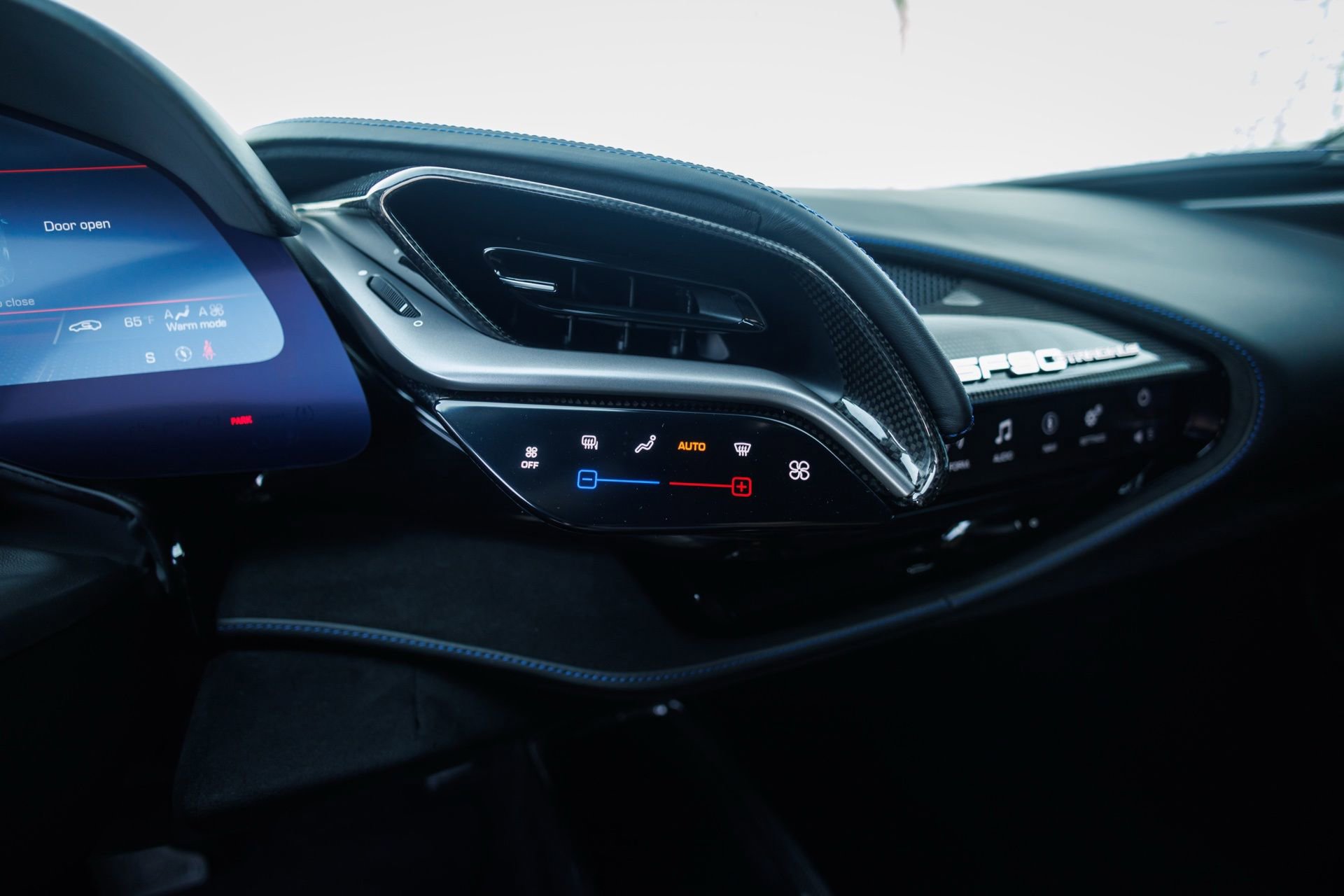 Used 2022 Ferrari SF90 Stradale image 43