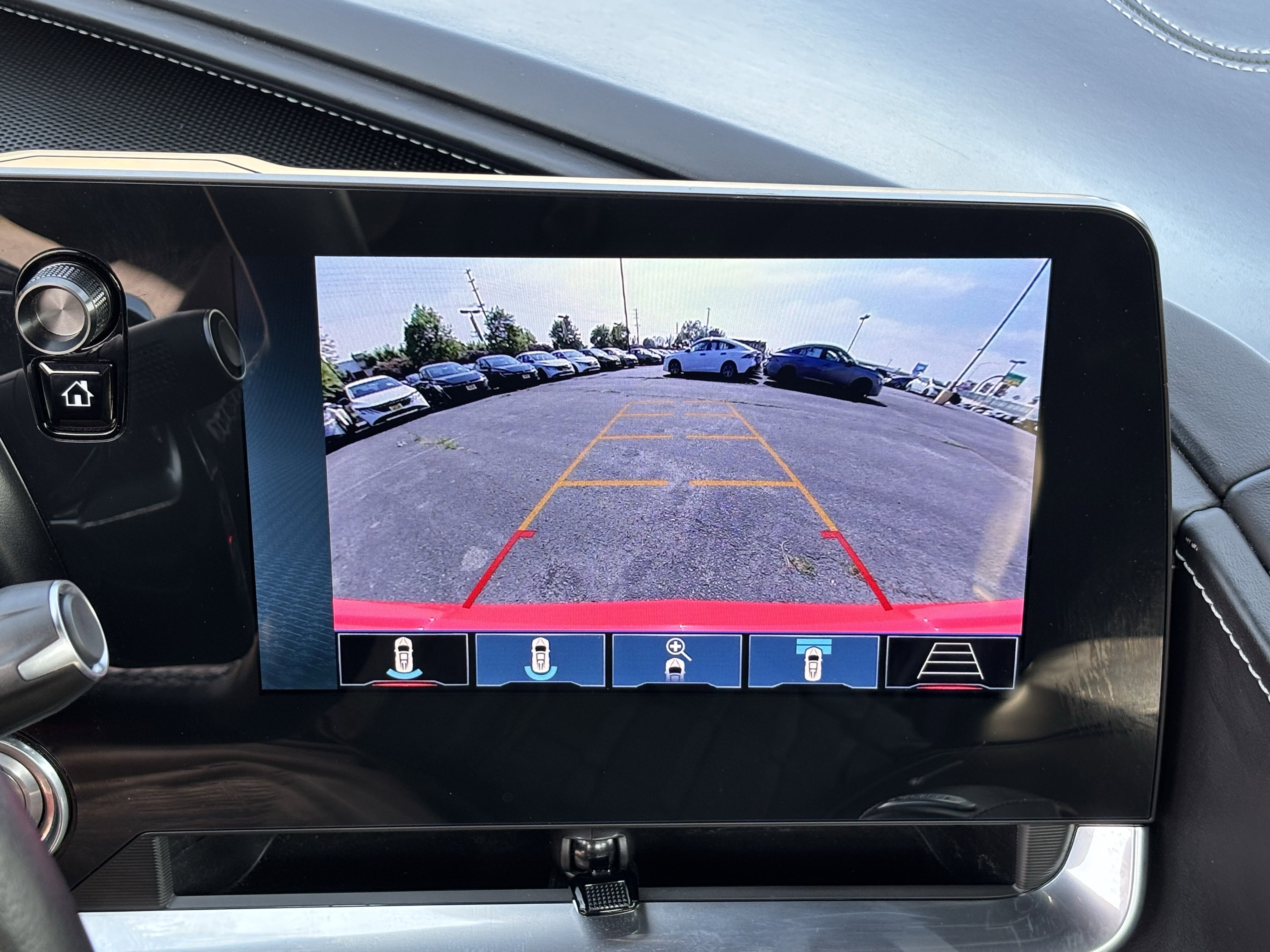 Used 2025 Chevrolet Corvette Stingray Premium Conv w/ 3LT RWD image 18