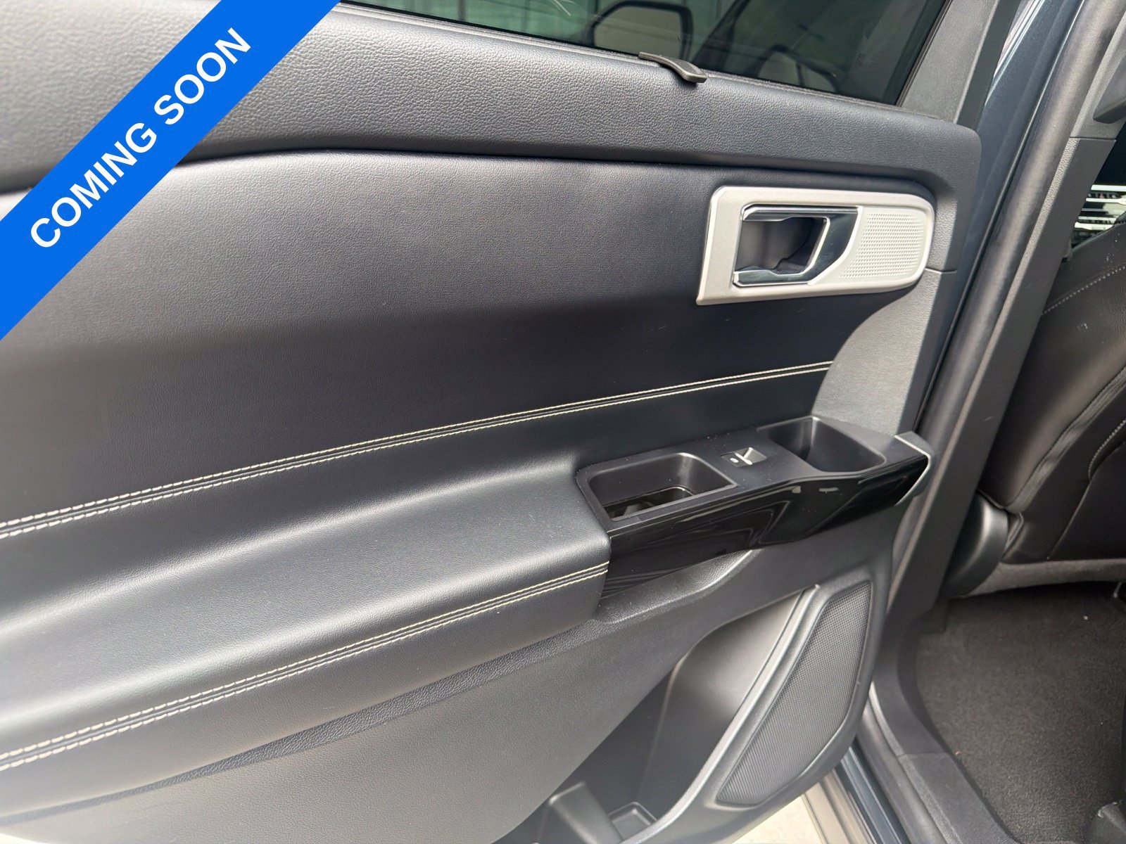 Used 2022 Ford Explorer ST w/ Equipment Group 401A RWD image 10
