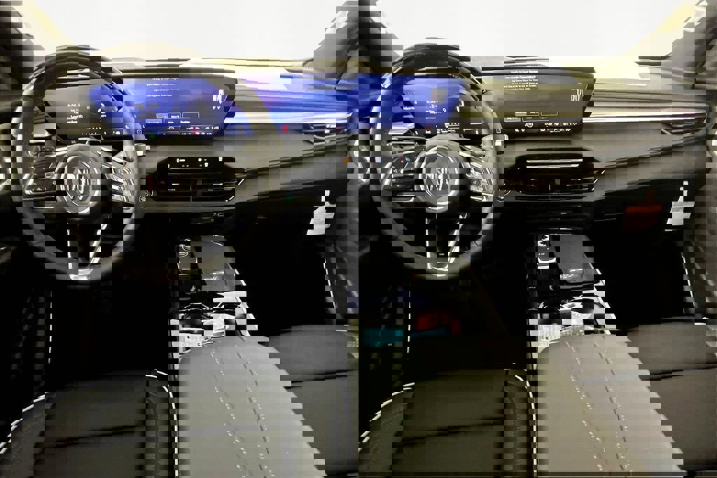 New 2026 Buick Enclave Avenir w/ Super Cruise Package image 6