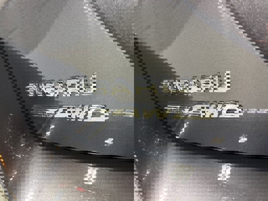 Certified 2025 Subaru Impreza 2.0i image 41