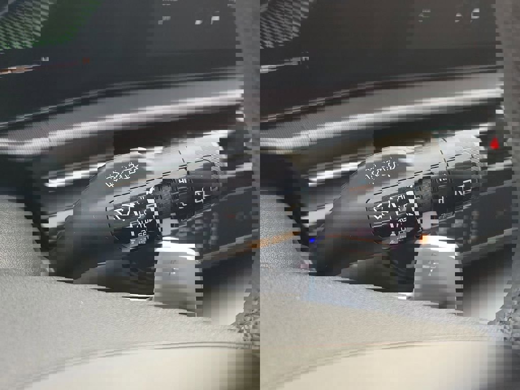 New 2026 Kia Sportage EX w/ EX Panoramic Sunroof Package image 31