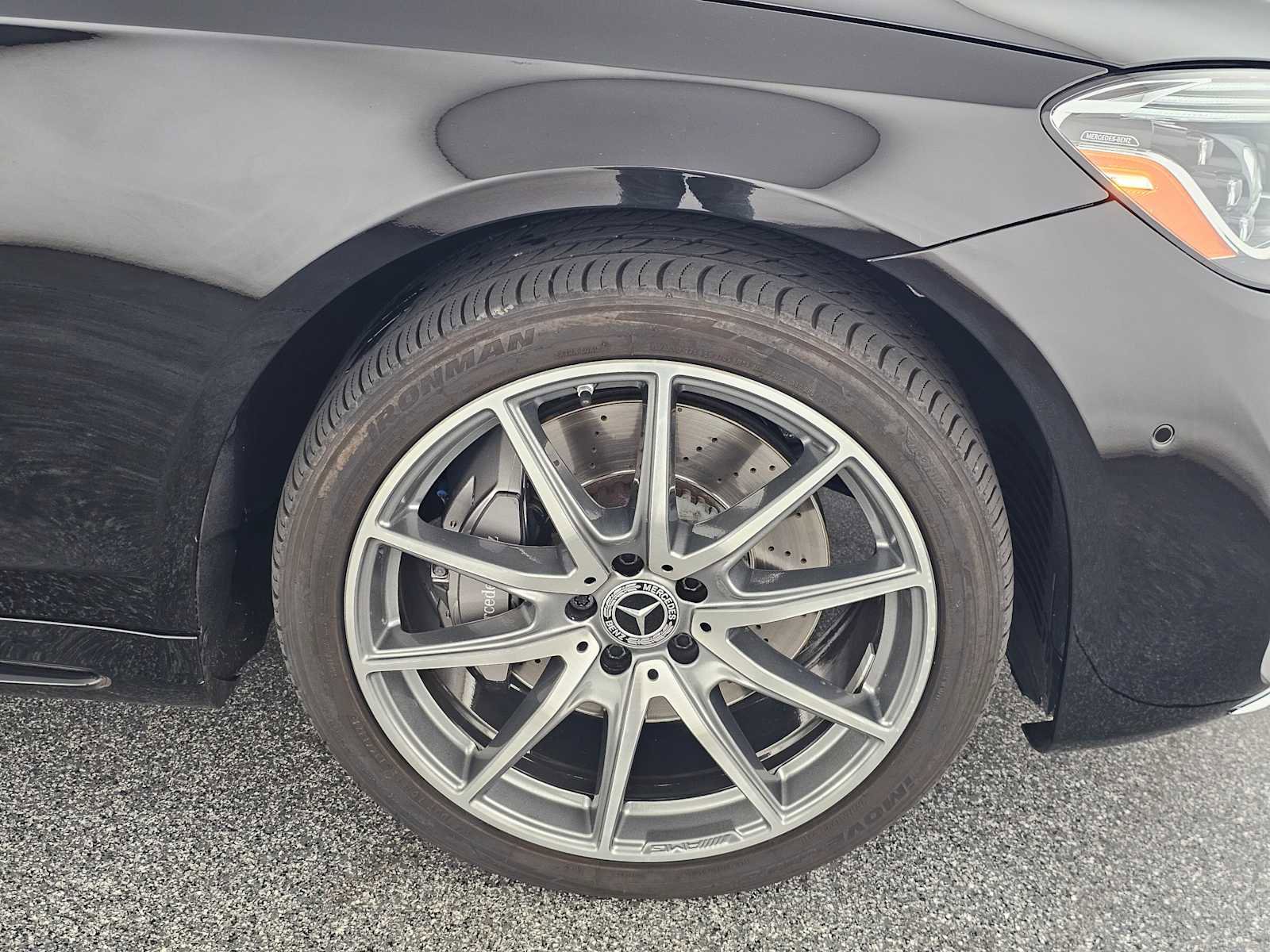 Used 2018 Mercedes-Benz S 560 Sedan image 9